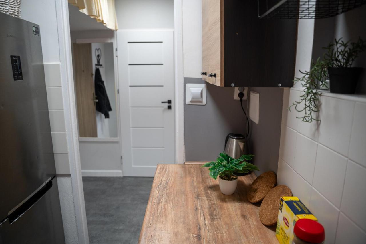 Metro Lux Home Apartment Варшава Экстерьер фото