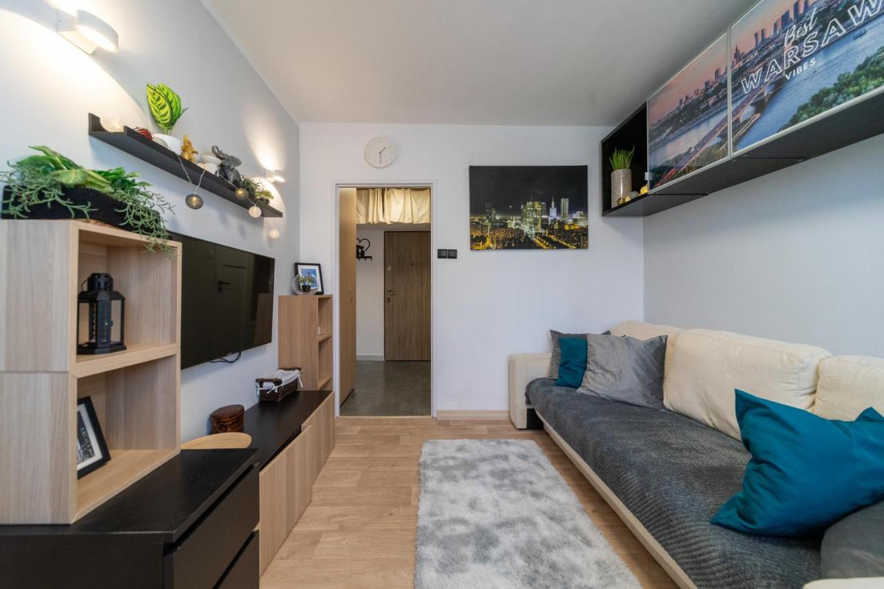 Metro Lux Home Apartment Варшава Экстерьер фото
