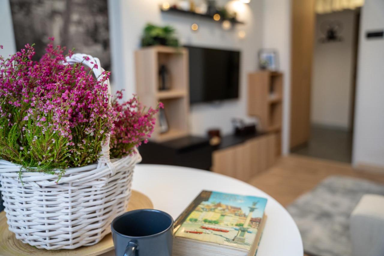 Metro Lux Home Apartment Варшава Экстерьер фото